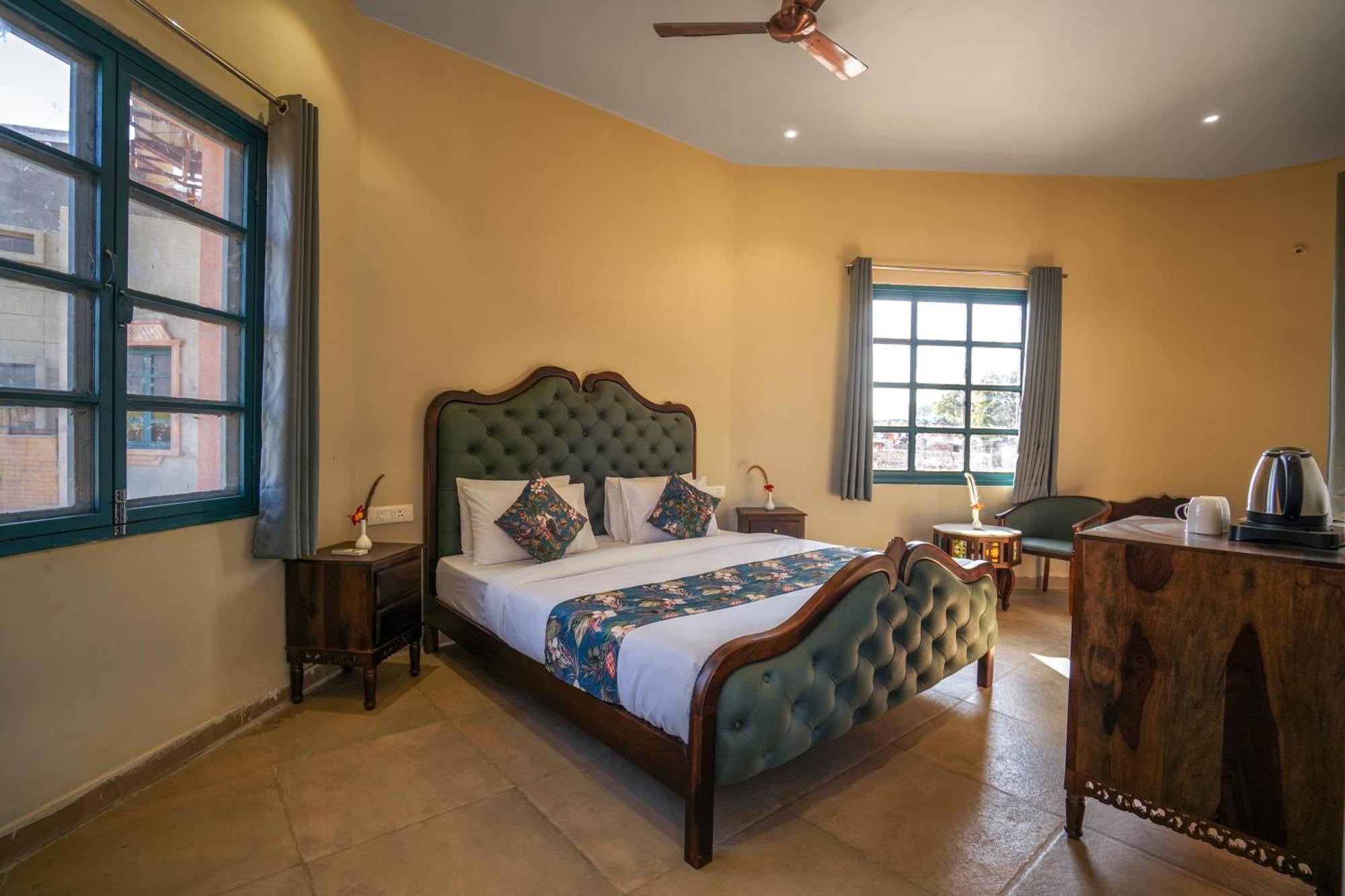 Sesaipura Palpur Fort A Kuno Wildlife Resort, Morawan מראה חיצוני תמונה