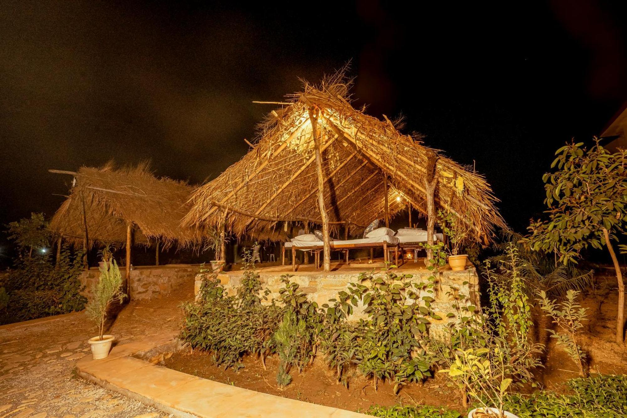 Sesaipura Palpur Fort A Kuno Wildlife Resort, Morawan מראה חיצוני תמונה