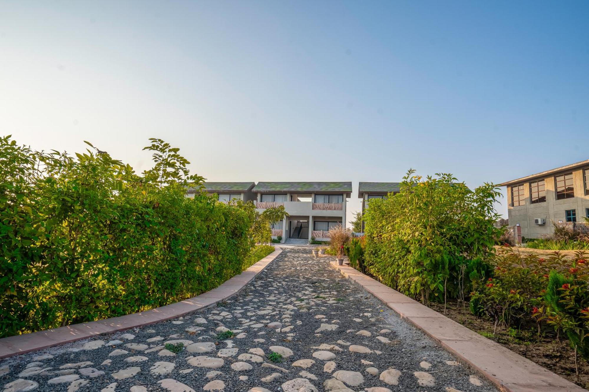 Sesaipura Palpur Fort A Kuno Wildlife Resort, Morawan מראה חיצוני תמונה
